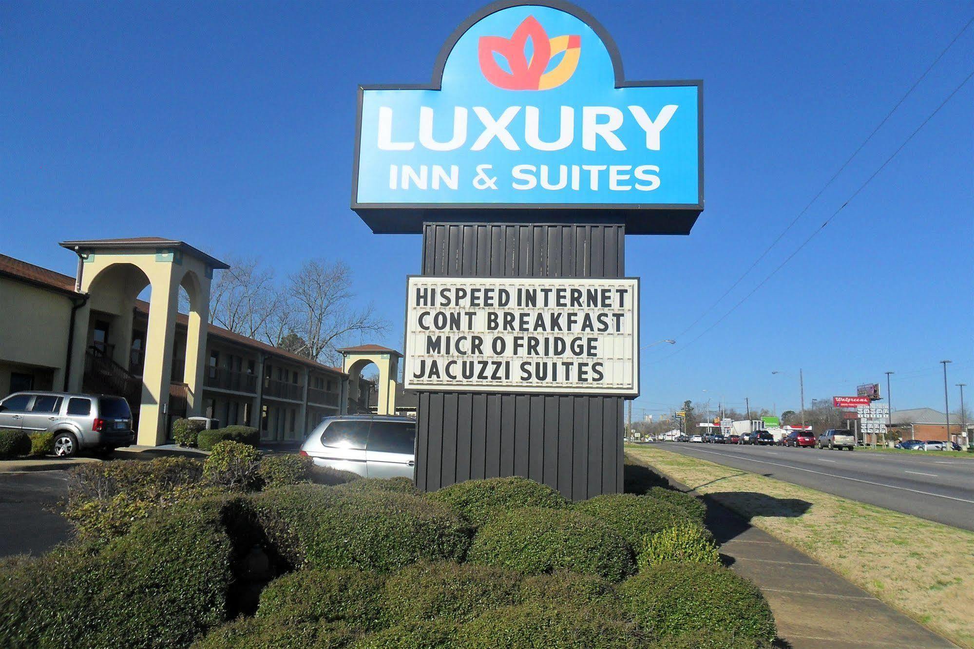 Luxury Inn & Suites Selma Bagian luar foto