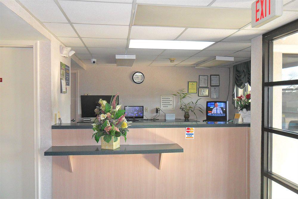Luxury Inn & Suites Selma Bagian luar foto